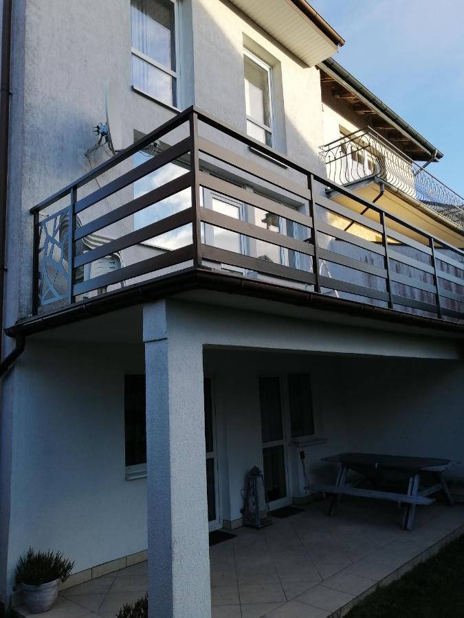 Apartament Rodzinny 1 Pietro Kołobrzeg Exterior foto